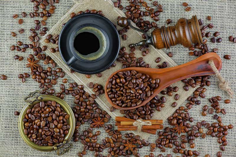 Coffee beans flatlay | Oro Caffè